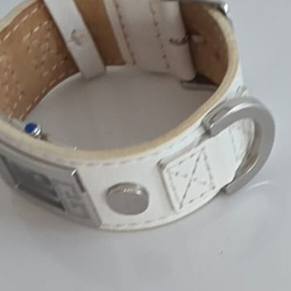 GIVENCHY TIME PIECE! - Picture 9 of 15